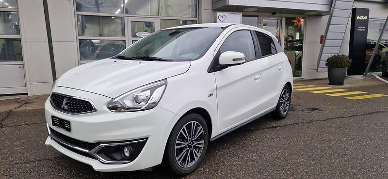 Gebraucht Mitsubishi Space Star 80 PS (58 kW) 2019 Weiss Limousine