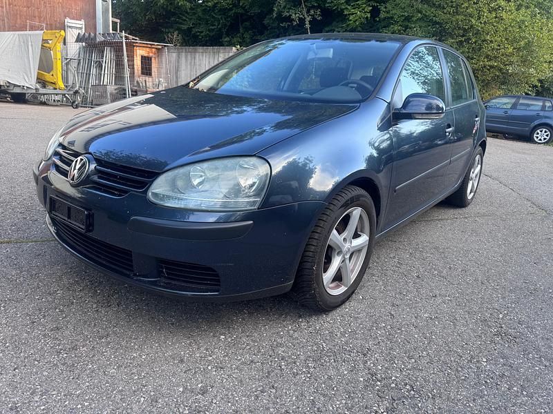 Gebraucht VW Golf IV Trendline 115 PS (84 kW) 2004