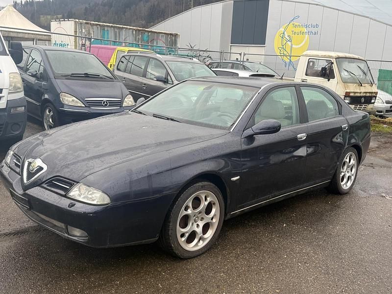 Gebraucht Alfa Romeo 166 Distinctive 150 PS (110 kW) 2002 Limousine