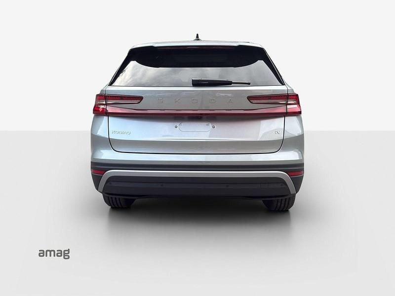 Neu Skoda Kodiaq Dynamic 204 PS (150 kW) 2026 Smokey diamondsilber, metallic SUV