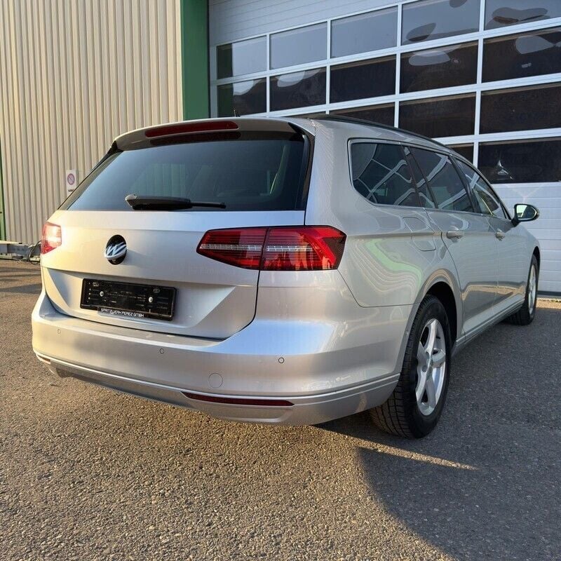 Gebraucht VW Passat Comfortline 150 PS (110 kW) 2019 Kombi