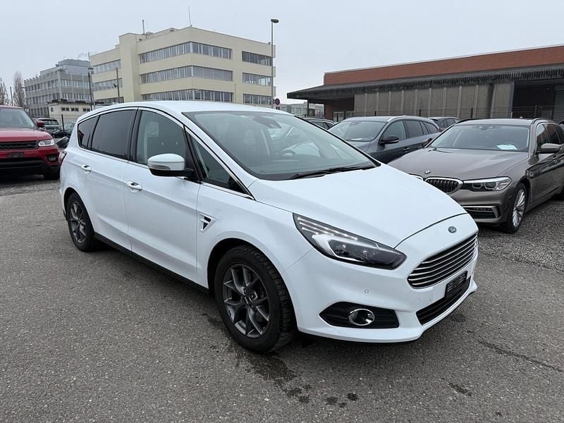Gebraucht Ford S-MAX Titanium 180 PS (132 kW) 2016 Van / Kleinbus