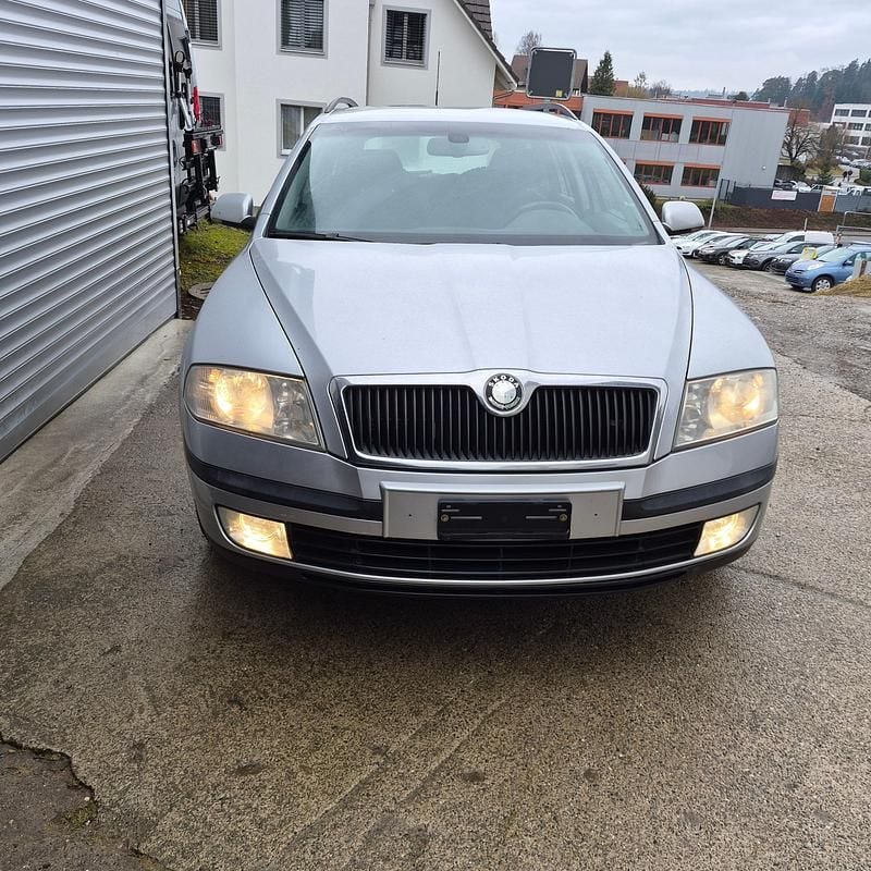 Gebraucht Skoda Octavia Elegance 140 PS (102 kW) 2008