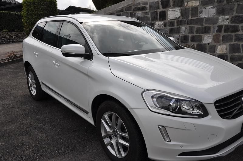 Gebraucht 2016 Volvo XC60 Summum SUV | CHF 20’200 (Guter Preis) - Bild 1/4