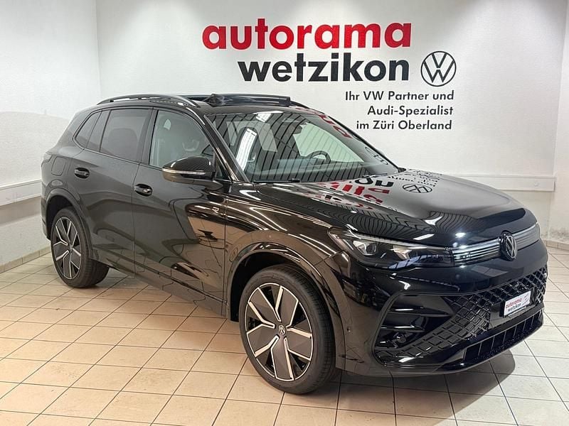 Schwarz Neu 2025 VW Tiguan R-line SUV | CHF 57’980 (Fairer Preis) - Bild 1/4
