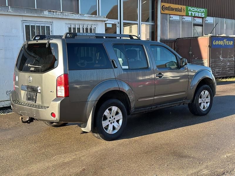 Gebraucht Nissan Pathfinder 174 PS (127 kW) 2005 SUV