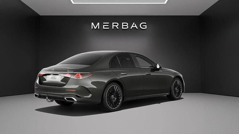 Neu Mercedes E220 197 PS (144 kW) 2025 Grau Limousine