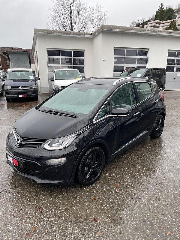Schwarz Gebraucht 2017 Opel Ampera Kleinwagen | CHF 20’500 - Bild 1/4