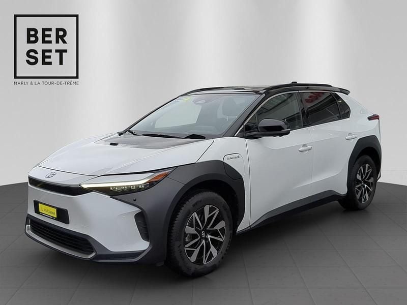 Weiss Gebraucht 2024 Toyota bZ4X Style SUV | CHF 30’900 (Superpreis) - Bild 1/4