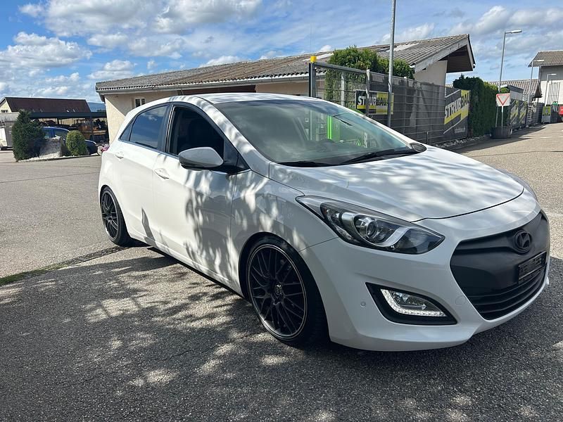 Gebraucht Hyundai i30 Premium 128 PS (94 kW) 2012