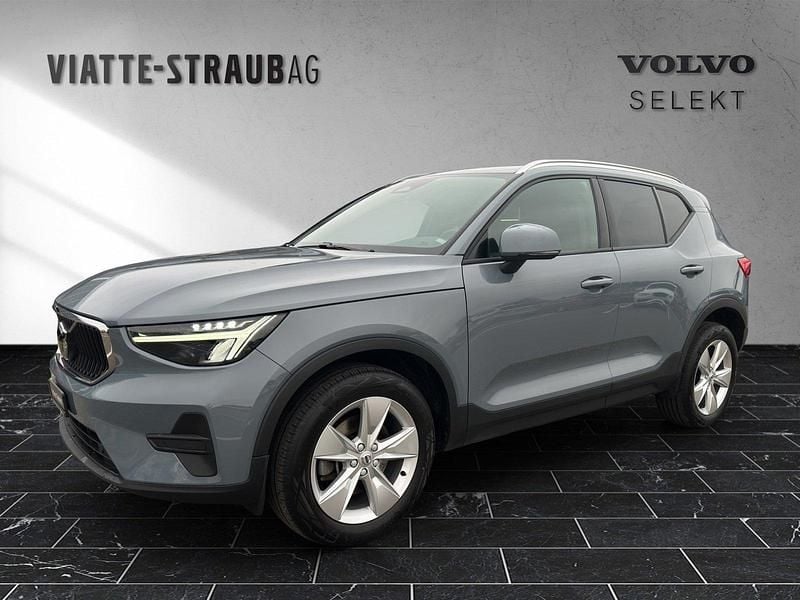 Gebraucht Volvo XC40 Core 163 PS (119 kW) 2022 Grau SUV