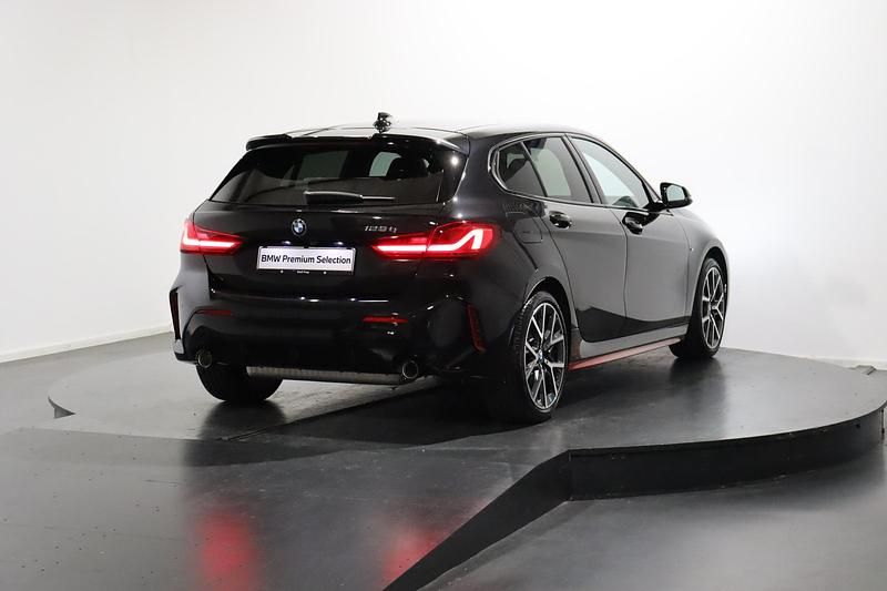 Gebraucht BMW 128 Comfort Edition 265 PS (194 kW) 2023 Schwarz Limousine