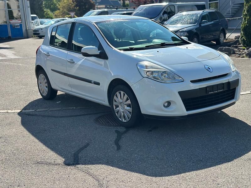 Gebraucht Renault Clio II Expression 75 PS (55 kW) 2010