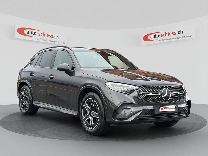 Gebraucht Mercedes GLC300e AMG 269 PS (197 kW) 2024 SUV