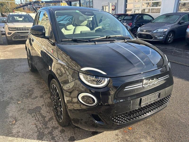 Gebraucht Fiat 500e La Prima 87 kW (119 PS) 2021 Kleinwagen