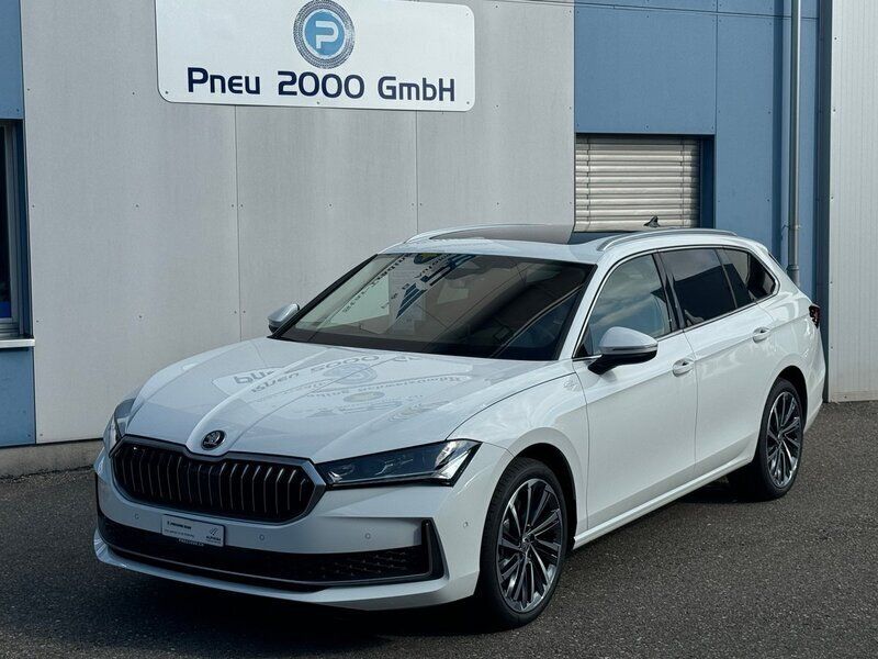 Gebraucht 2024 Skoda Superb LAURIN & KLEMENT Kombi | CHF 49’890 - Bild 1/4
