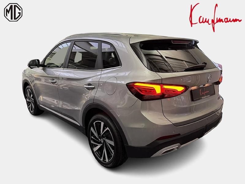 Neu MG ZS Luxury 197 PS (144 kW) 2025