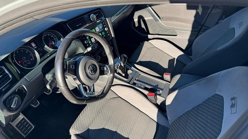 Gebraucht VW Golf VII Comfortline 125 PS (91 kW) 2017