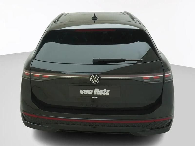 Neu VW Passat R-line 193 PS (141 kW) 2025 Schwarz Kombi