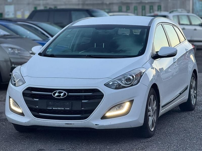 Gebraucht Hyundai i30 136 PS (100 kW) 2016 Kombi