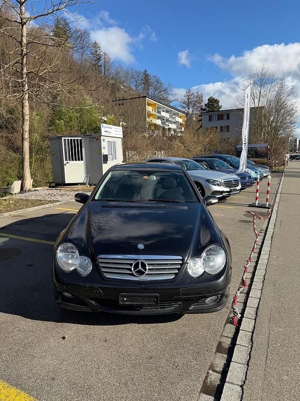 Gebraucht Mercedes C180 143 PS (105 kW) 2007