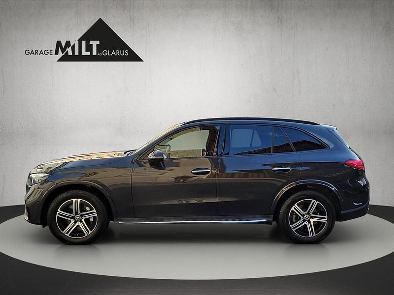 Gebraucht Mercedes GLC200 AMG line 227 PS (166 kW) 2024 SUV