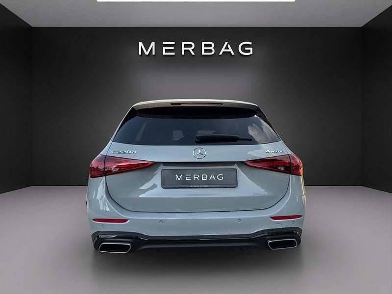 Neu Mercedes C220 197 PS (144 kW) 2025 Grau Kombi