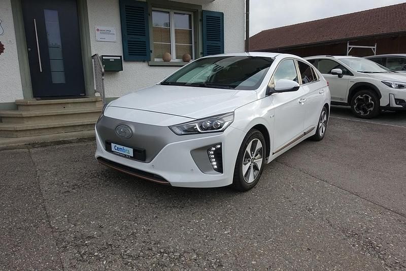 Gebraucht Hyundai Ioniq 88 kW (120 PS) 2019 Kleinwagen