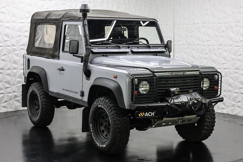 Gebraucht 2005 Land Rover Defender SUV | CHF 79’900 - Bild 1/4