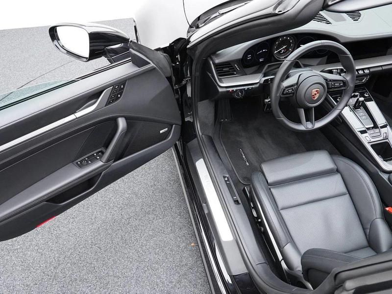 Gebraucht Porsche 911 Targa 4S 450 PS (330 kW) 2023 Schwarz Cabrio