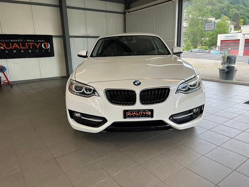 Gebraucht 2015 BMW 220 Sport Line Coupé | CHF 20’990 (Superpreis) - Bild 1/4