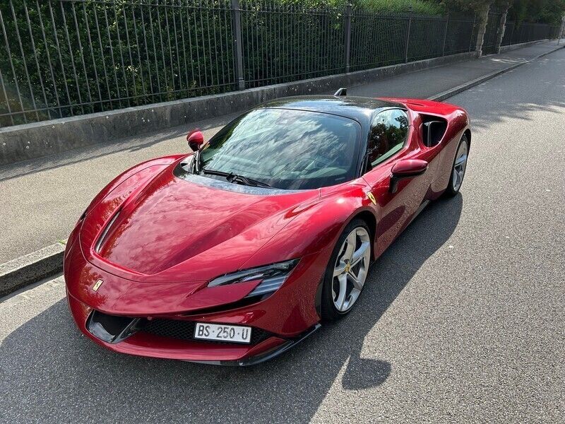 Gebraucht 2021 Ferrari SF90 | CHF 345’000 - Bild 1/4