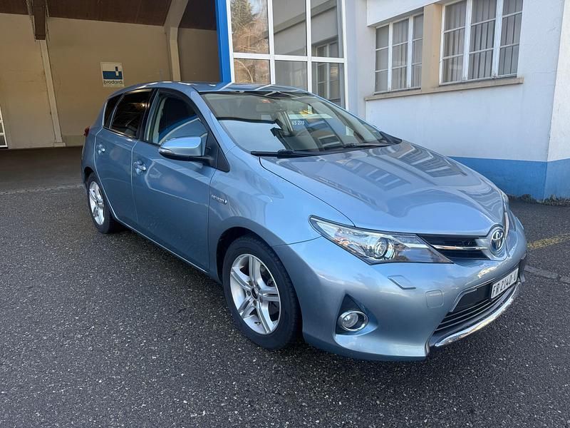 Gebraucht Toyota Auris Hybrid Trend 136 PS (100 kW) 2015