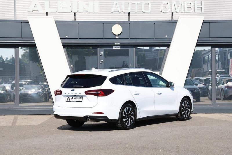 Gebraucht Ford Focus Titanium 115 PS (84 kW) 2024 Kombi