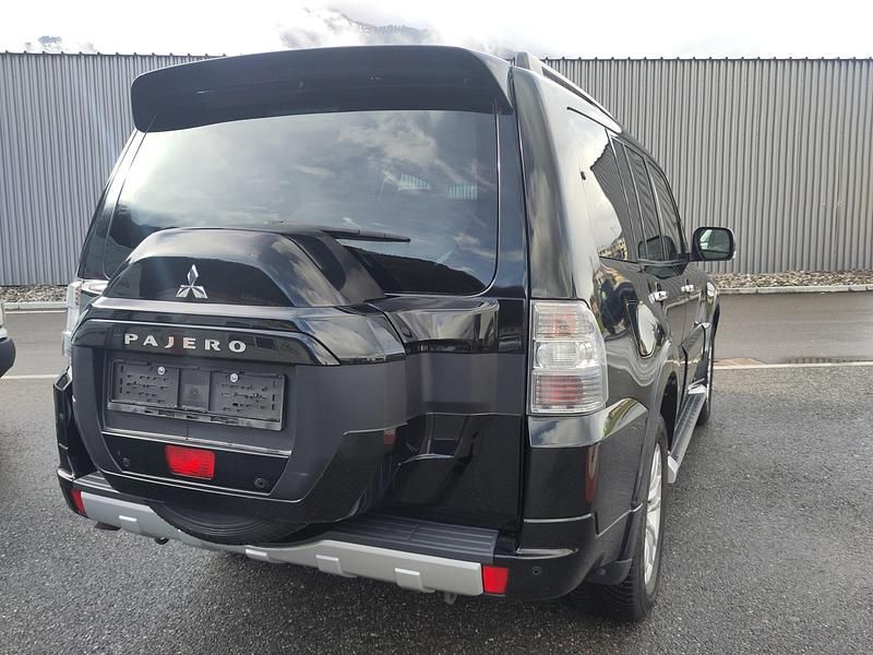 Gebraucht Mitsubishi Pajero 190 PS (139 kW) 2017 SUV