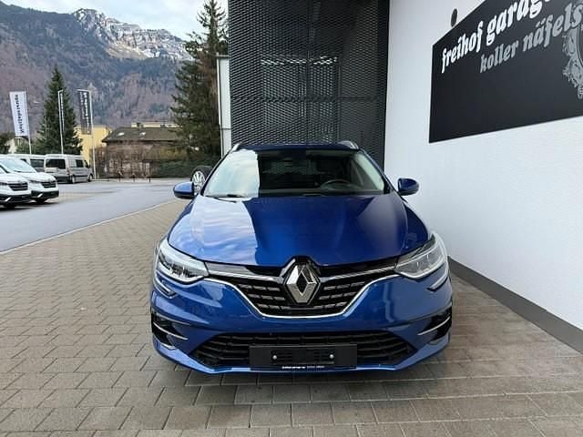 Gebraucht Renault Mégane IV Intens 160 PS (117 kW) 2021 Blau Kombi
