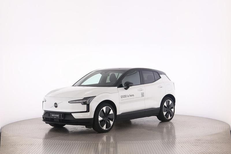 Weiss Neu 2025 Volvo EX30 Performance SUV | CHF 40’200 (Superpreis) - Bild 1/4
