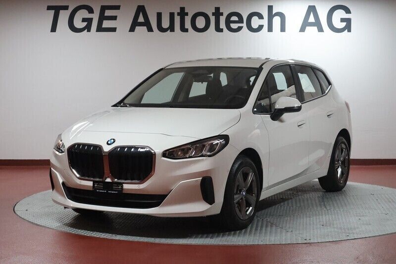 Gebraucht 2023 BMW 223 Active Tourer Van / Kleinbus | CHF 31’800 (Superpreis) - Bild 1/4