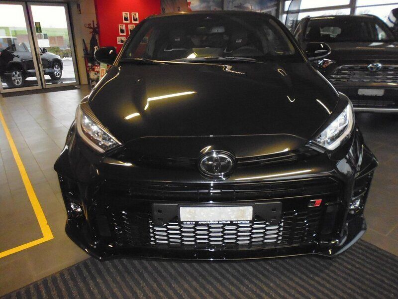 Gebraucht 2024 Toyota Yaris Sport Kleinwagen | CHF 39’900 (Fairer Preis) - Bild 1/4