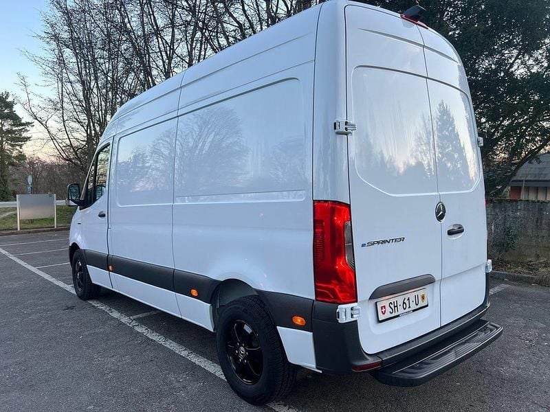 Gebraucht Mercedes E-Sprinter 84 kW (115 PS) 2024 Van