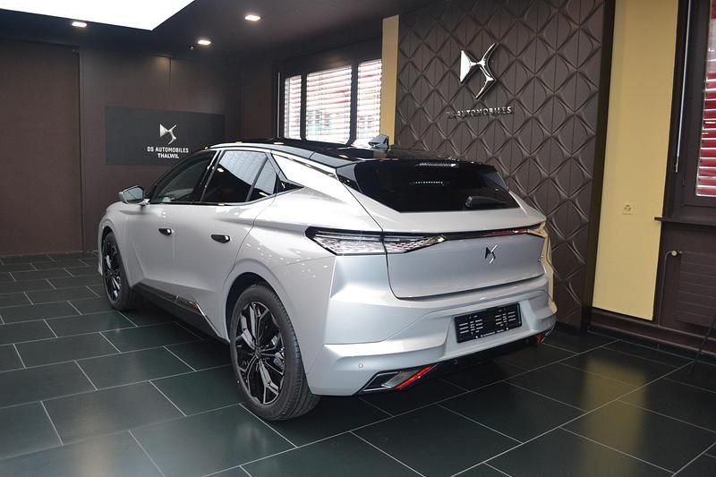 Gebraucht DS Automobiles DS4 145 PS (106 kW) 2024 Grau Kombi