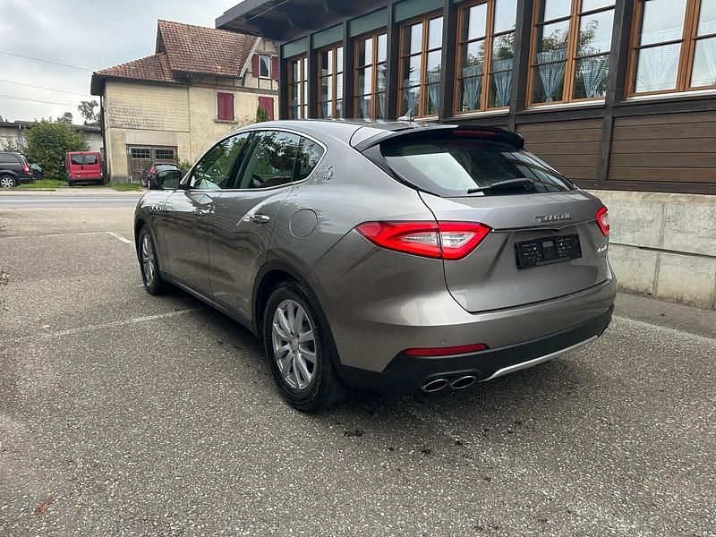 Gebraucht Maserati Levante 275 PS (202 kW) 2016 SUV