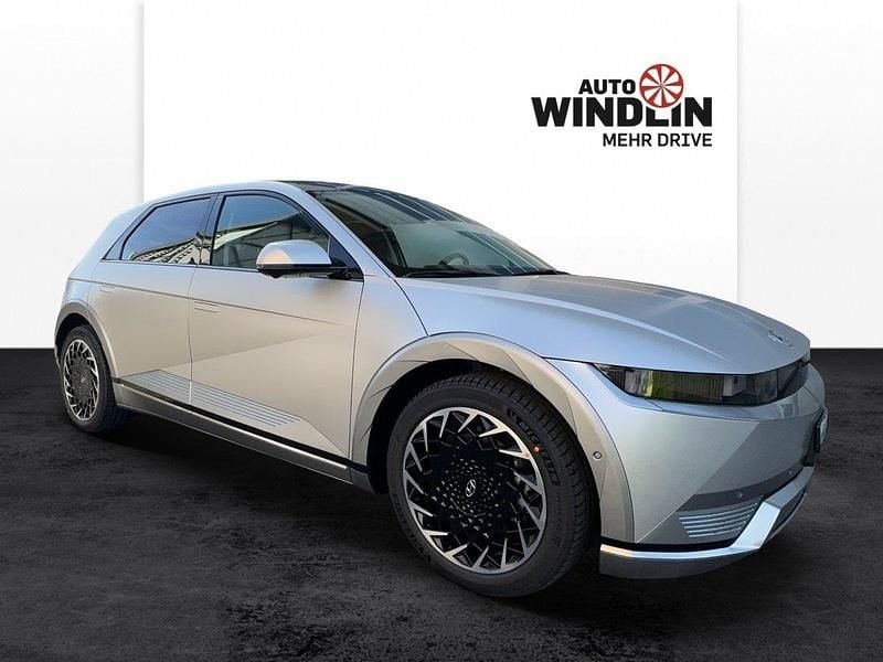 Neu Hyundai Ioniq 239 kW (325 PS) 2025 Beige Kleinwagen