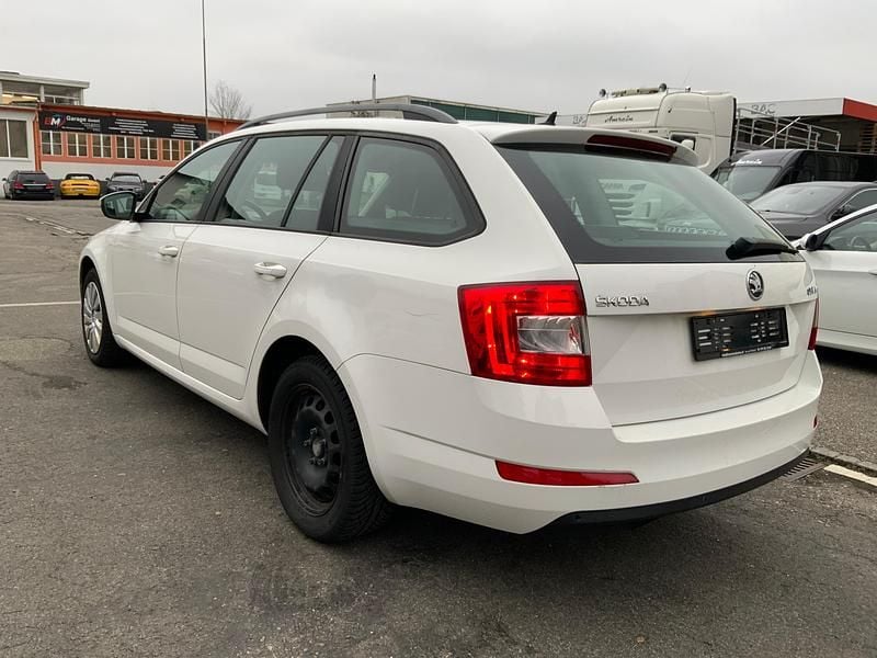 Gebraucht Skoda Octavia Active 140 PS (102 kW) 2014 Kombi