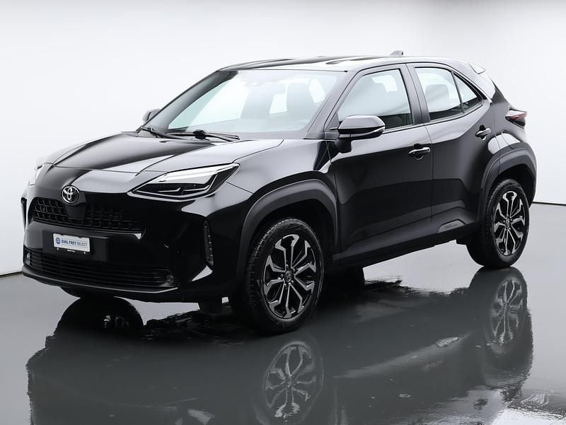Schwarz Gebraucht 2022 Toyota Yaris Cross Trend SUV | CHF 22’900 - Bild 1/4