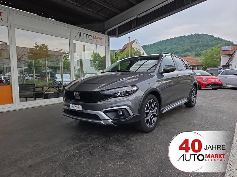 Grau Gebraucht 2024 Fiat Tipo Cross Kombi | CHF 19’900 (Superpreis) - Bild 1/4