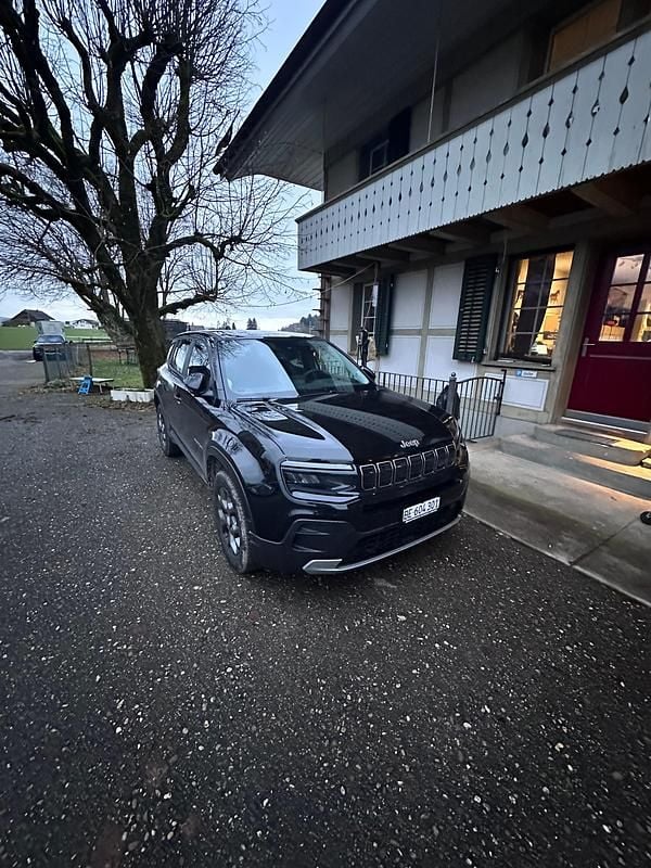 Gebraucht 2024 Jeep Avenger EV Longitude SUV | CHF 26’450 (Fairer Preis) - Bild 1/4