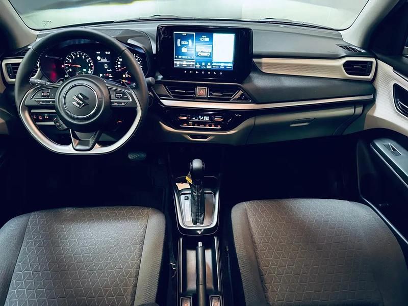 Neu Suzuki Swift 82 PS (60 kW) 2025 Rot Kleinwagen