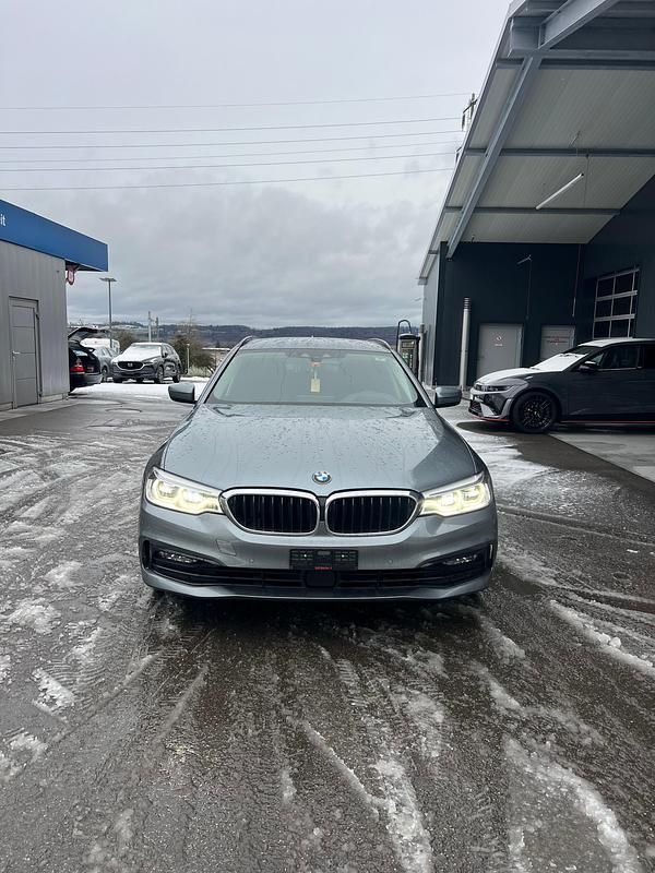 Gebraucht 2017 BMW 520 Sport Line Kombi | CHF 11’300 (Fairer Preis) - Bild 1/4