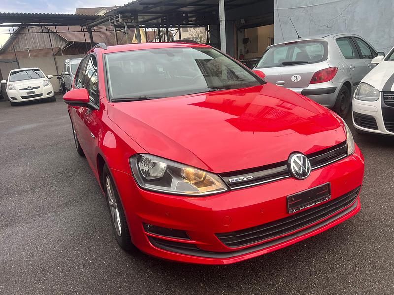 Gebraucht VW Golf VII Comfortline 110 PS (80 kW) 2015 Kombi